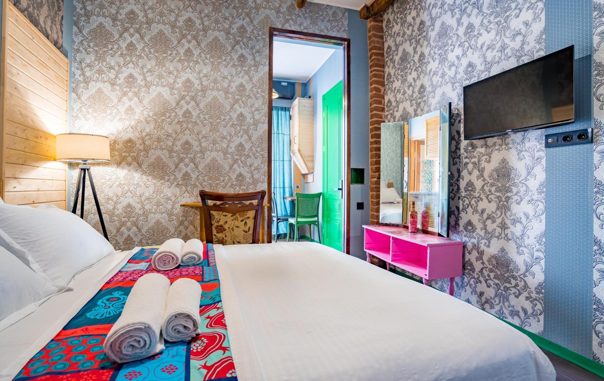 Apart View Hotel & Spa ティビリシ エクステリア 写真