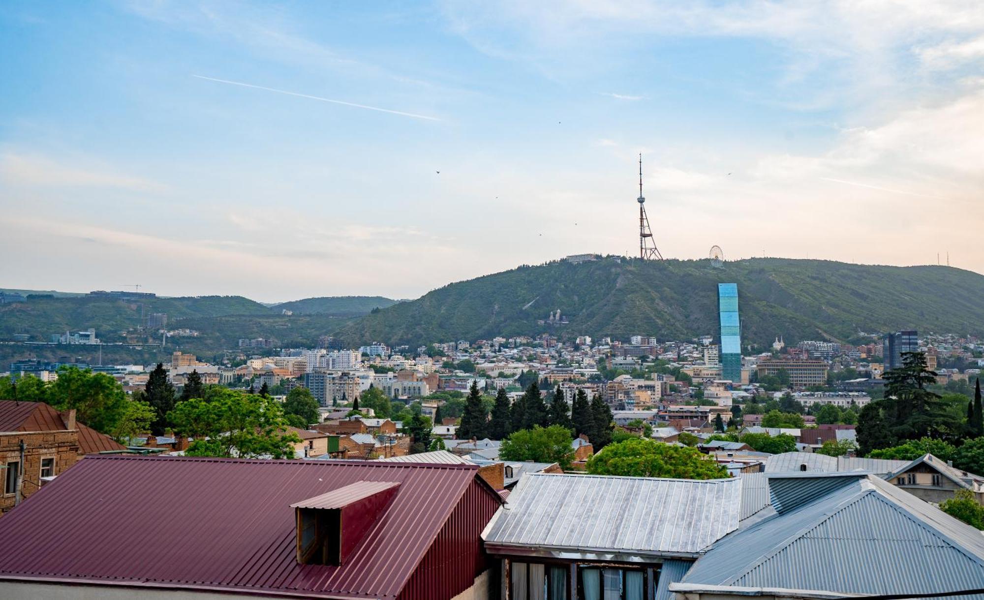 Apart View Hotel & Spa ティビリシ エクステリア 写真