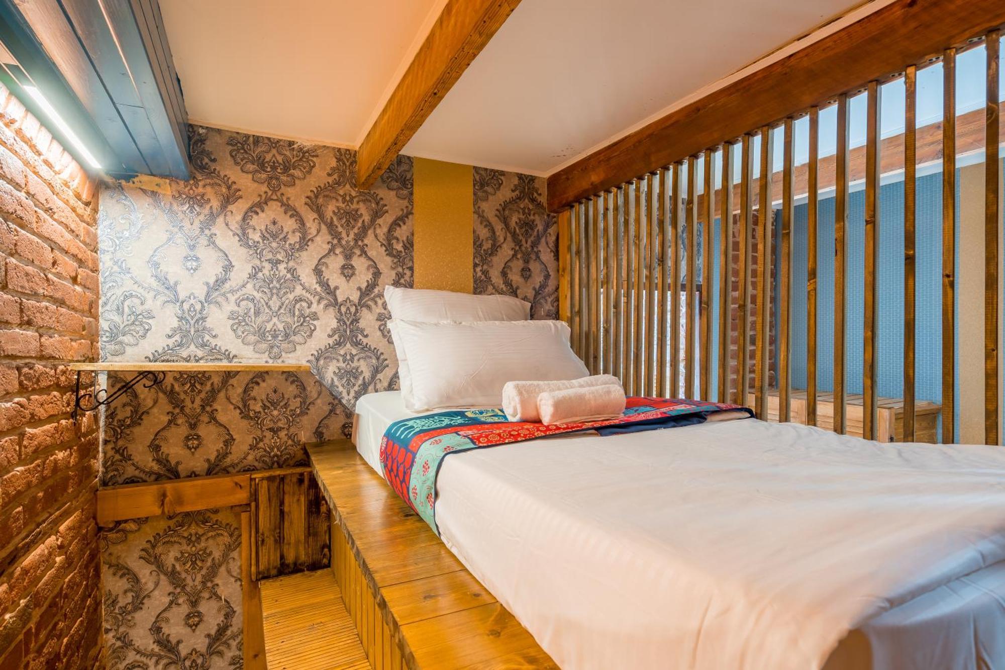 Apart View Hotel & Spa ティビリシ エクステリア 写真